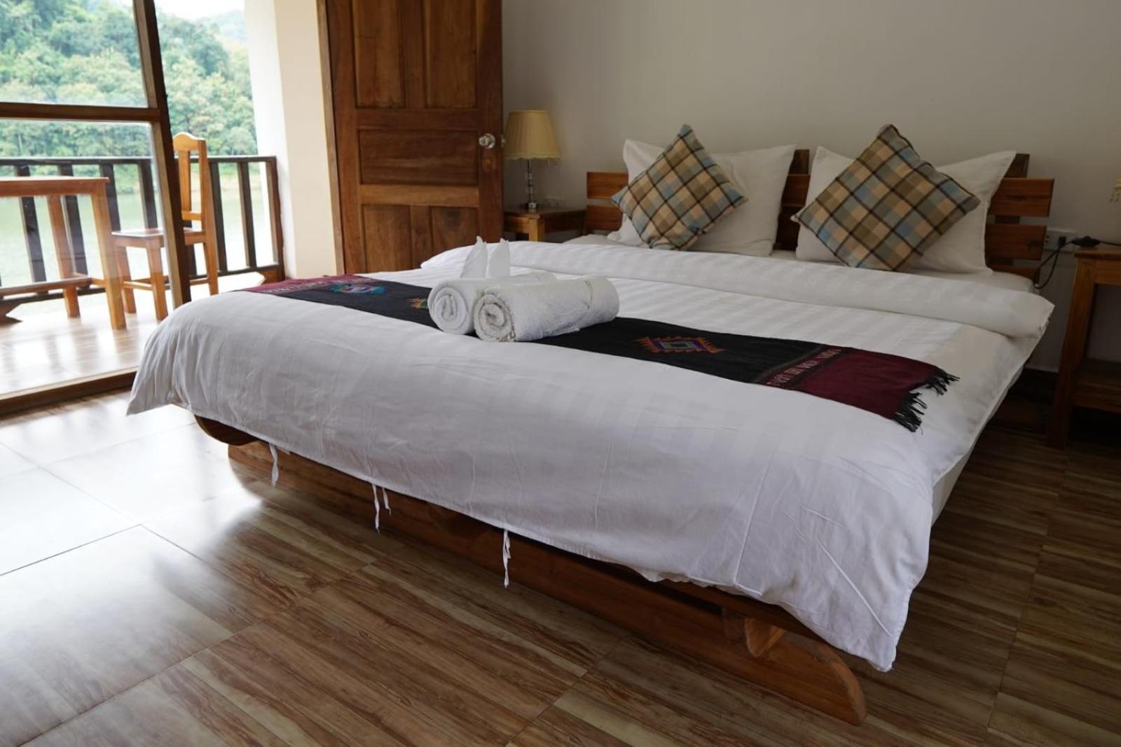 Nam Ou View Villa Nong Khiaw Bagian luar foto