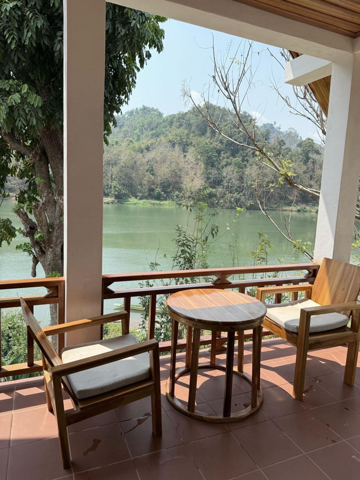 Nam Ou View Villa Nong Khiaw Bagian luar foto