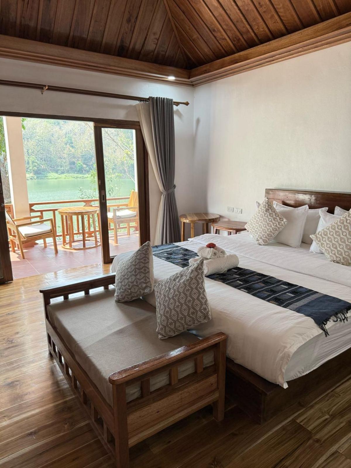 Nam Ou View Villa Nong Khiaw Bagian luar foto
